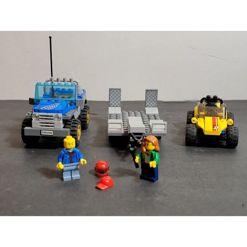 2015‎ Lego City #60082 Recreation Dune Buggy Trailer 100% Complete